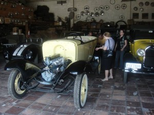 Chevrolet-1930-Ramona-Amarelo-40
