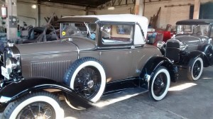 Ford-1930-Sport-Coupe-16
